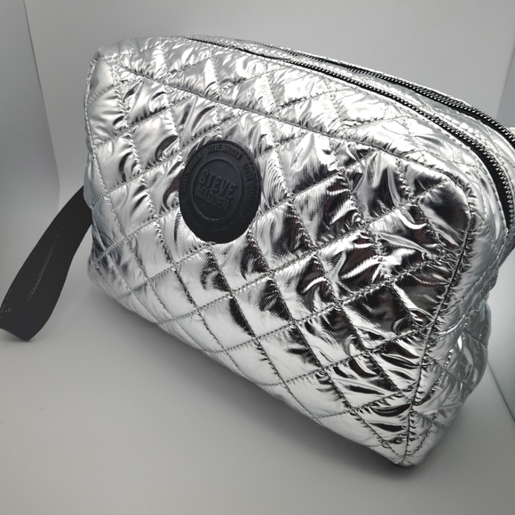 Steve Madden Handbags - STEVE MADDEN Double Zip Handbag/Clutch With Silver Quilting